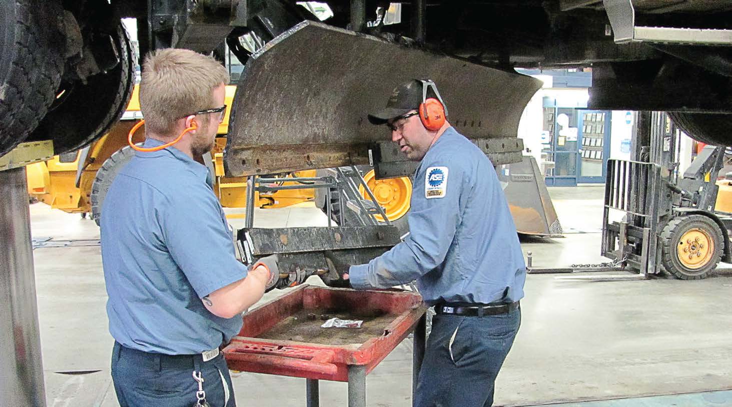 Reaching Out To The Next Generation Of Fleet Technicians - The Municipal